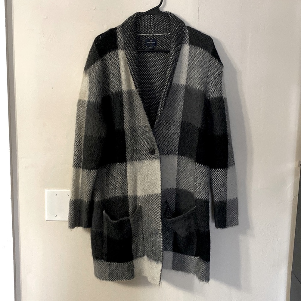 American Eagle Cardigan